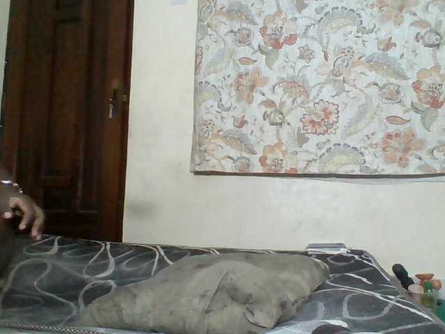 Bigdarkass live cam on BongaCams