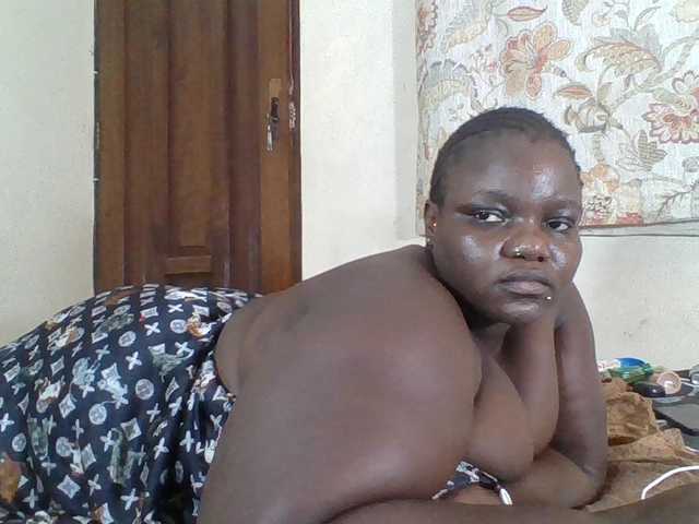 Bigdarkass live cam on BongaCams