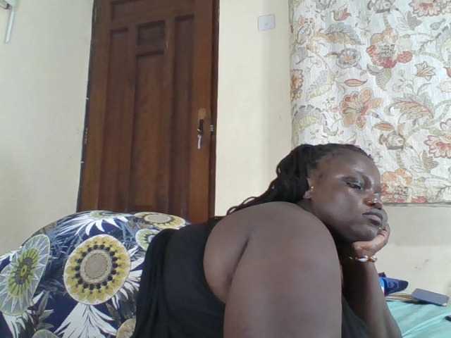 Bigdarkass live cam on BongaCams