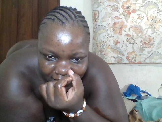 Bigdarkass live cam on BongaCams