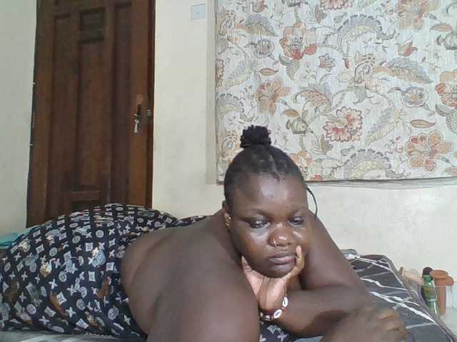 Bigdarkass live cam on BongaCams