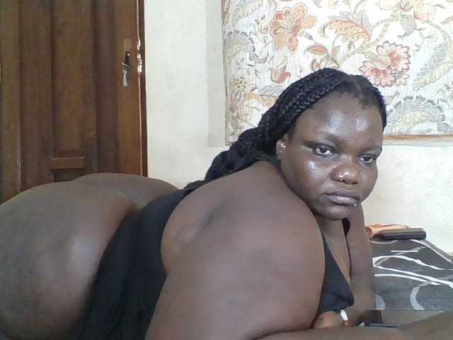 Bigdarkass live cam on BongaCams
