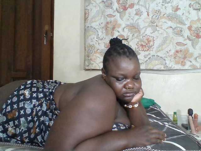 Bigdarkass live cam on BongaCams