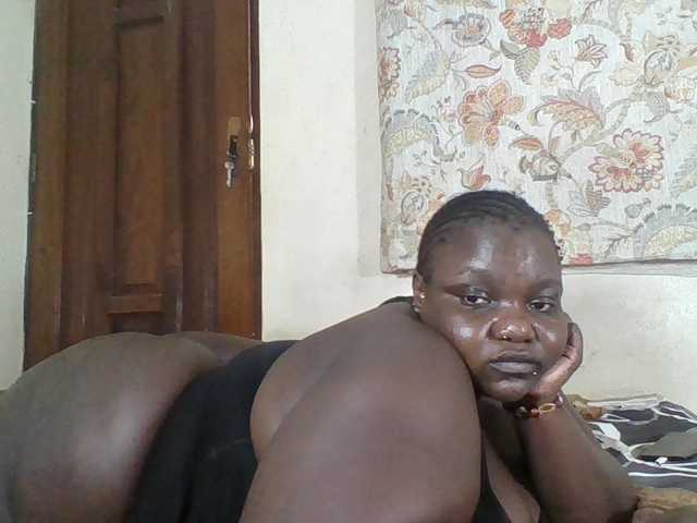 Bigdarkass live cam on BongaCams