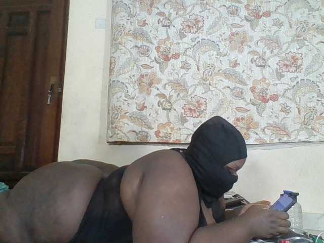 Bigdarkass live cam on BongaCams