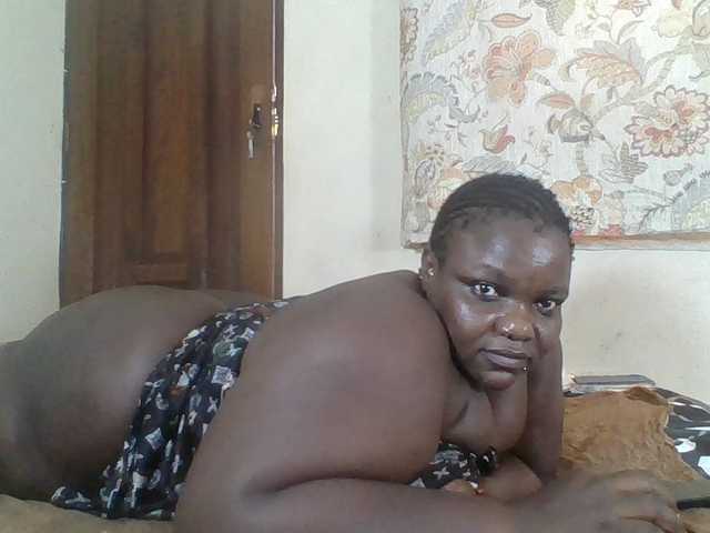 Bigdarkass live cam on BongaCams