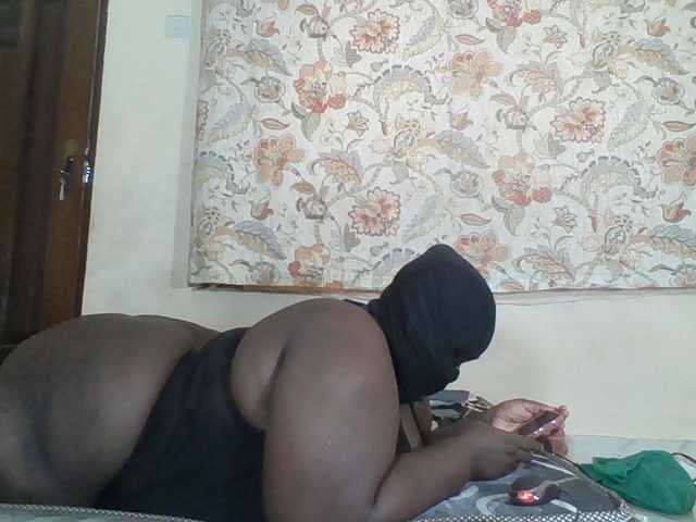 Bigdarkass live cam on BongaCams