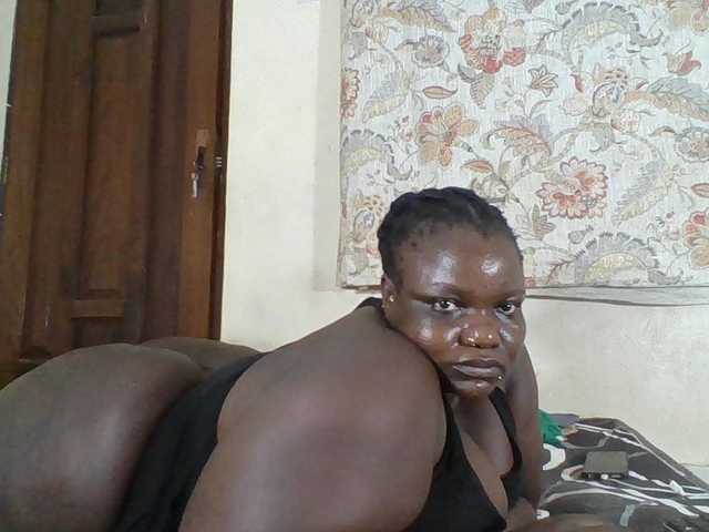 Bigdarkass live cam on BongaCams