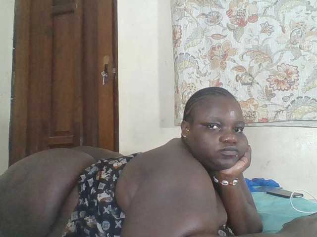 Bigdarkass live cam on BongaCams