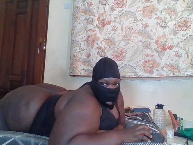 Bigdarkass live cam on BongaCams