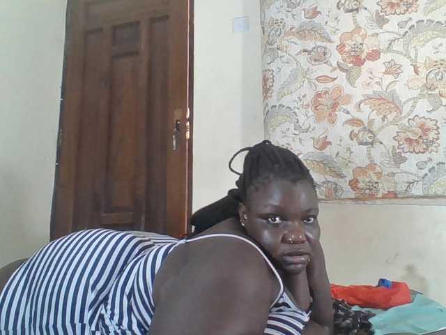 Bigdarkass live cam on BongaCams
