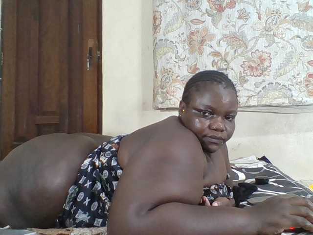 Bigdarkass live webcam show