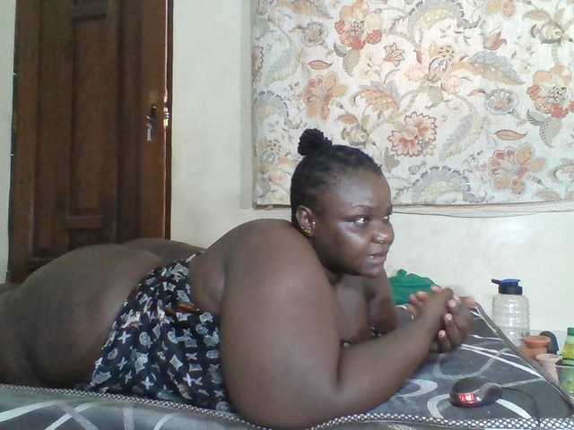 Bigdarkass live cam preview