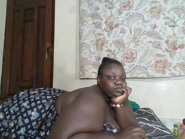 Bigdarkass live cam on BongaCams