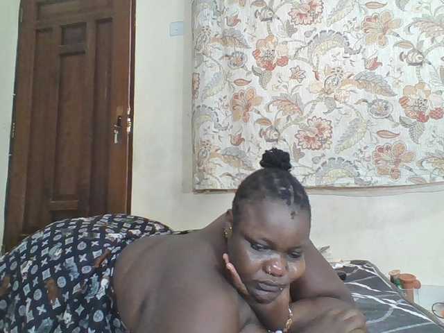 Bigdarkass live cam on BongaCams
