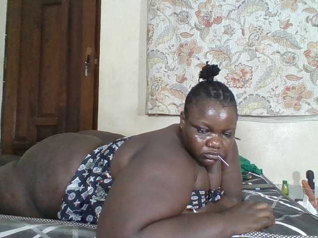 Bigdarkass live cam on BongaCams