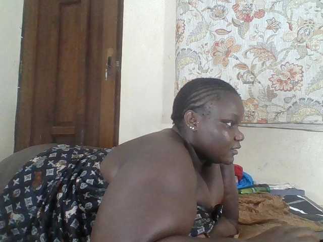 Bigdarkass live cam on BongaCams
