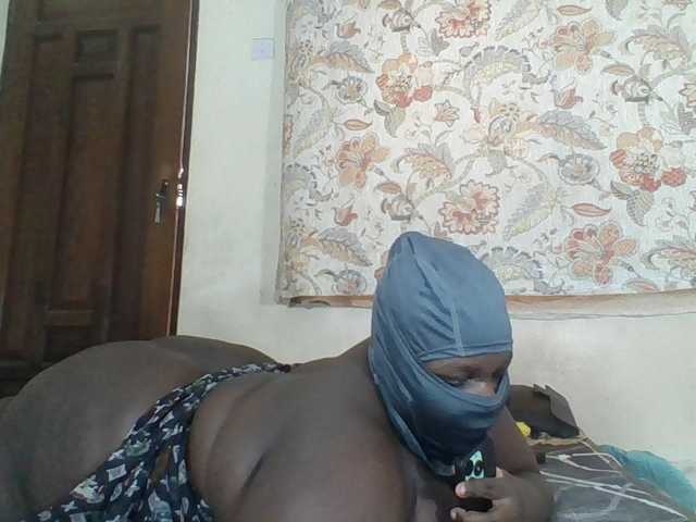 Bigdarkass live cam on BongaCams