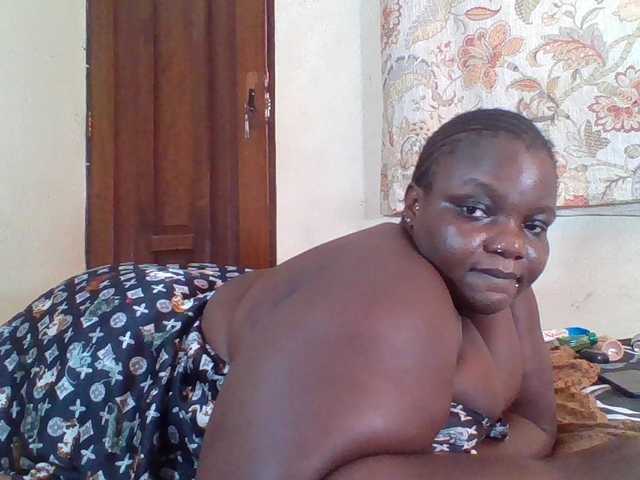Bigdarkass live cam su BongaCams