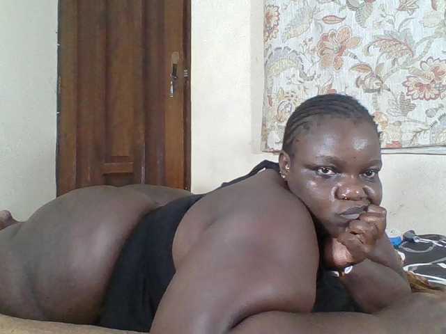 Bigdarkass live cam on BongaCams