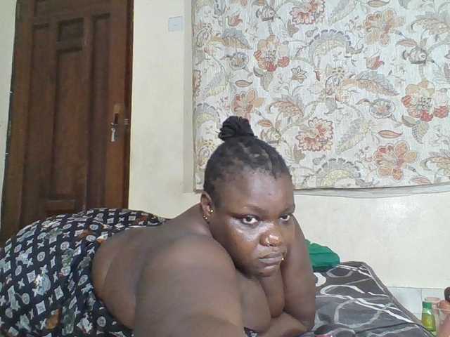 Bigdarkass live cam on BongaCams