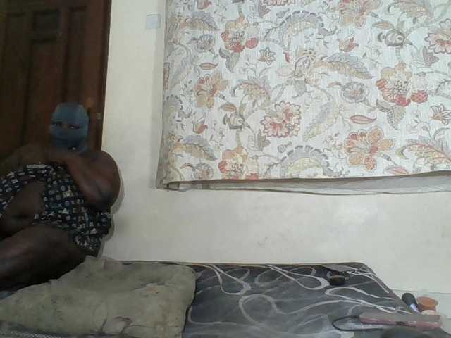 Bigdarkass live cam on BongaCams