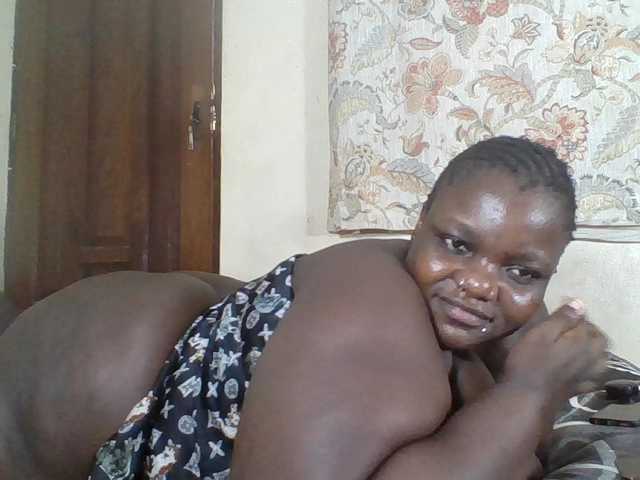 Bigdarkass live webcam show