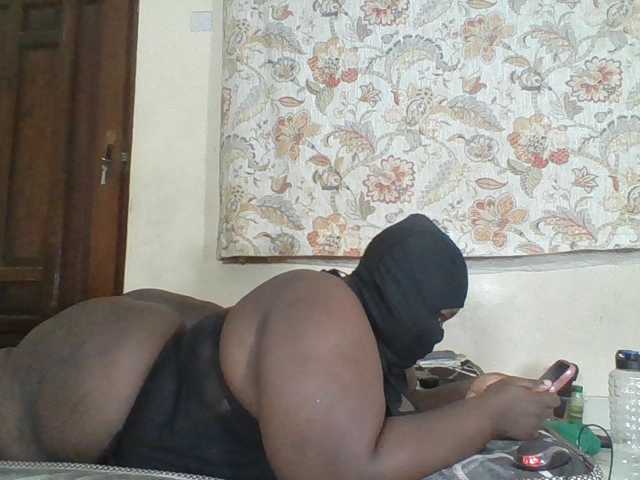 Bigdarkass live cam on BongaCams