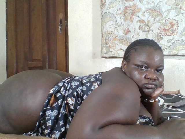 Bigdarkass live webcam show