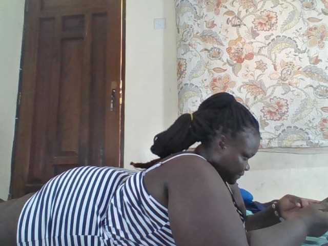 Bigdarkass live cam on BongaCams