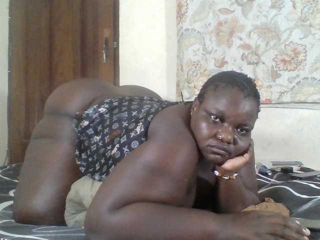 Bigdarkass live cam on BongaCams