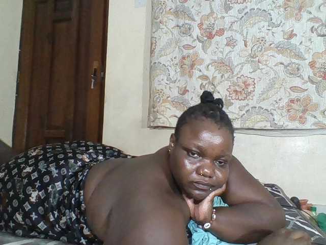 Bigdarkass live cam on BongaCams