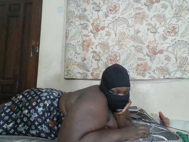 Bigdarkass live cam on BongaCams