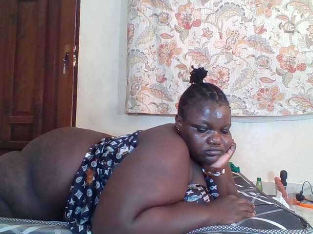 Bigdarkass live cam on BongaCams
