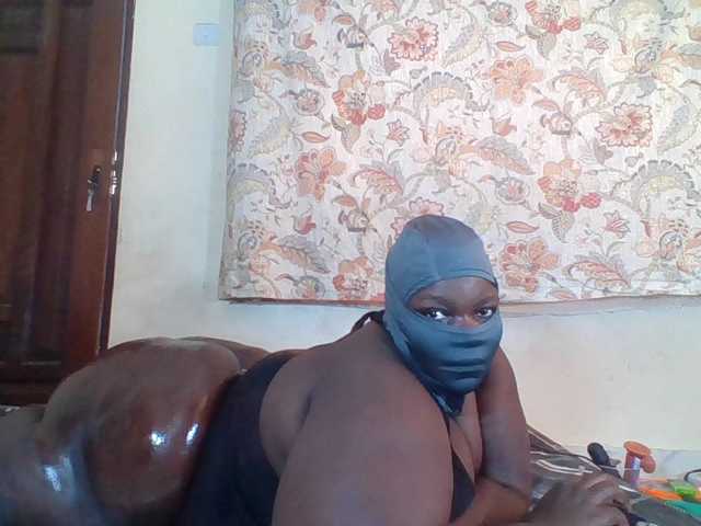 Bigdarkass webcam