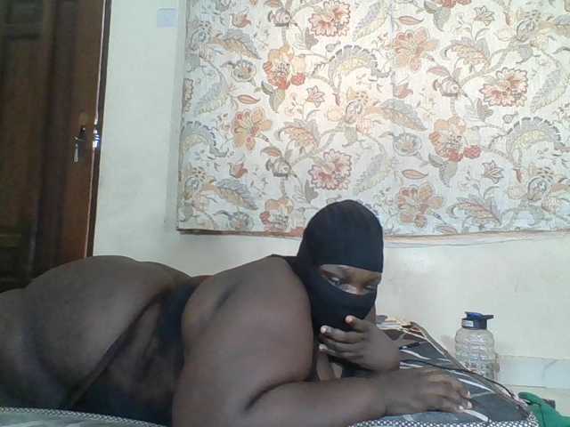 Bigdarkass live cam on BongaCams