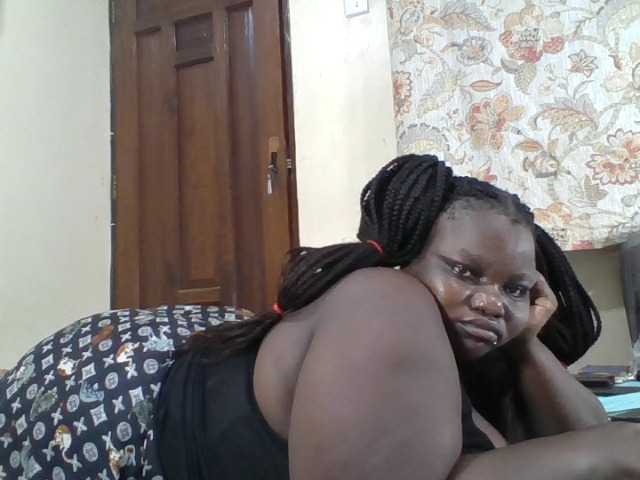 Bigdarkass live cam on BongaCams
