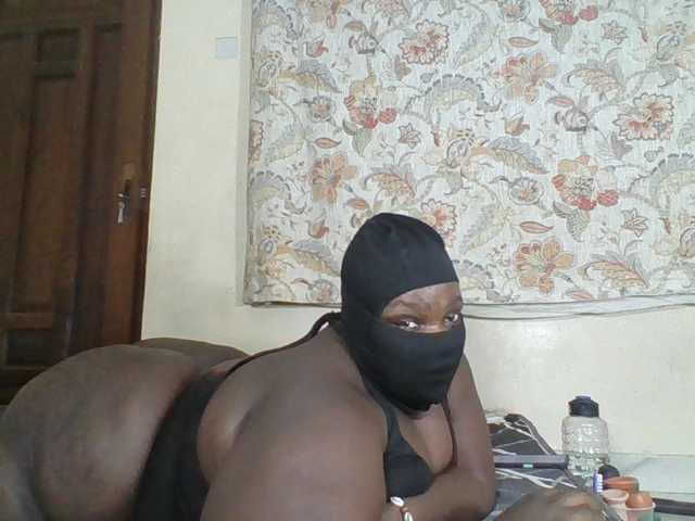 Bigdarkass live cam on BongaCams