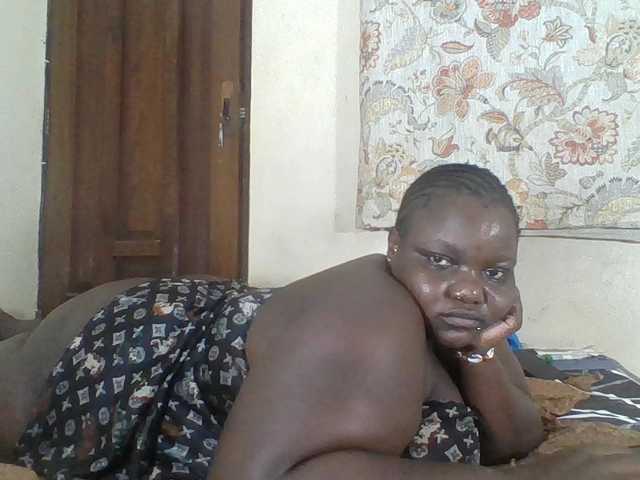 Bigdarkass live cam on BongaCams