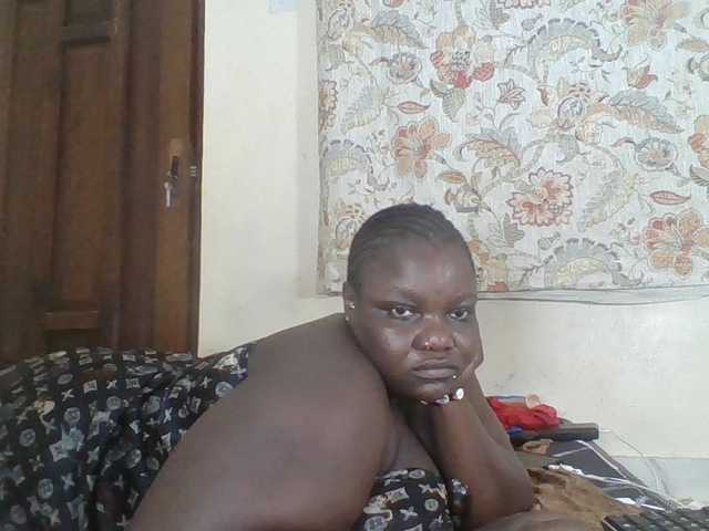 Bigdarkass live cam on BongaCams