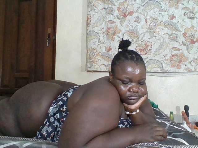 Bigdarkass live cam on BongaCams