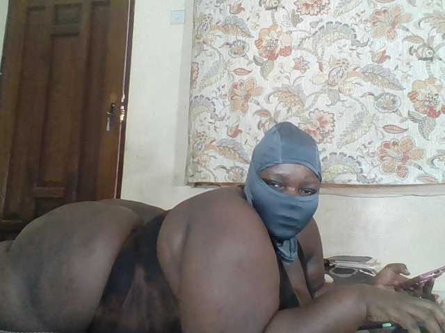 Bigdarkass live cam on BongaCams