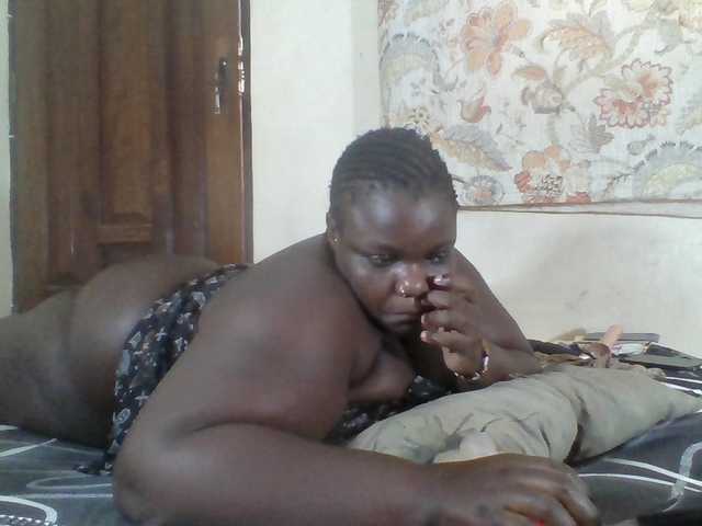 Bigdarkass live cam on BongaCams