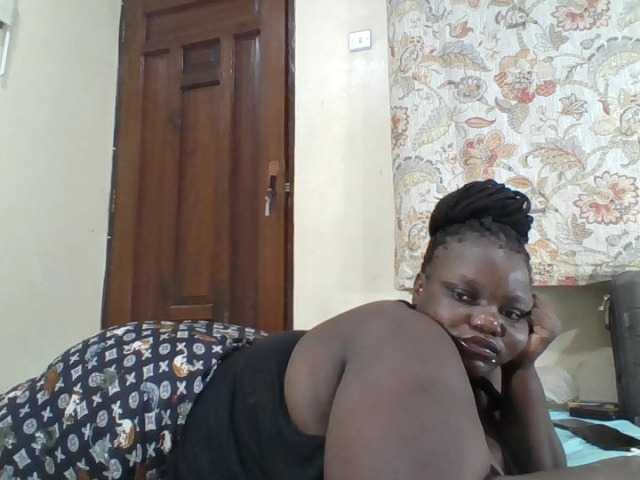 Bigdarkass live cam on BongaCams