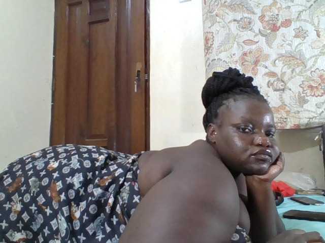 Bigdarkass live cam on BongaCams