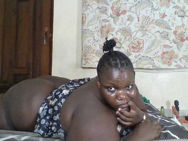 Bigdarkass live cam on BongaCams