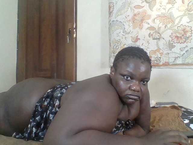 Bigdarkass live cam on BongaCams