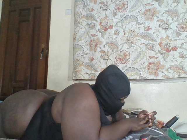 Bigdarkass live cam on BongaCams