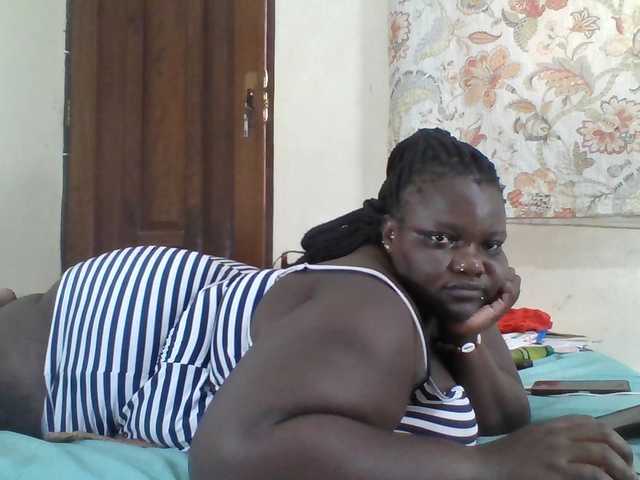 Bigdarkass live cam on BongaCams
