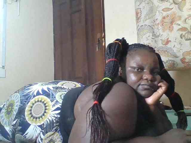 Bigdarkass Live Webcam on BongaCams